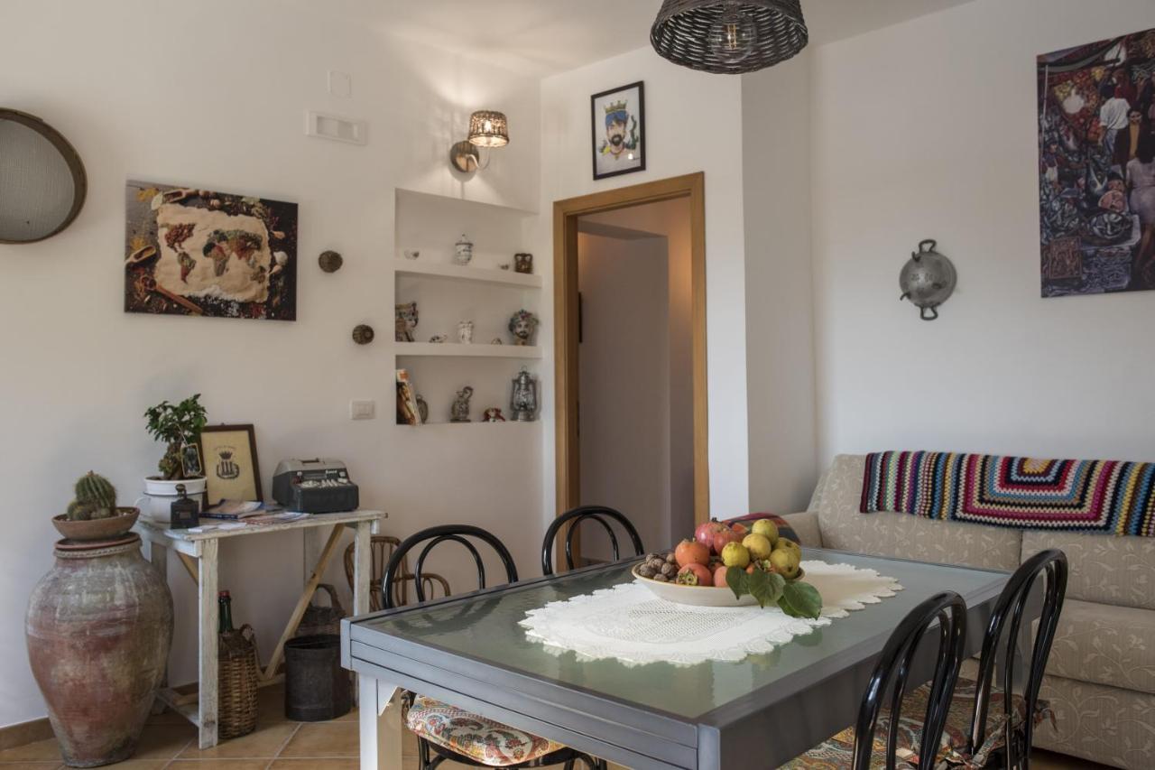 Poggio Vento Country House Guest House Naro Exterior photo